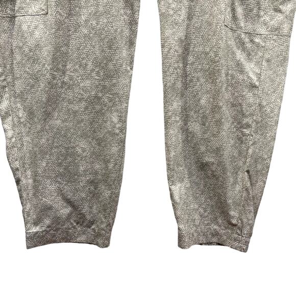 Athleta Plus Size 24 Pants Venture Viper Grey Printed Jogger Pockets Breathable - Picture 5 of 14
